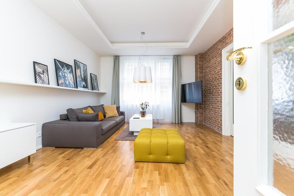 Wishlist Residences - Karlin Free Parking Apartment Prag