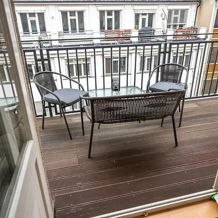 Wishlist Prague Residences - Karlin Free Parking Exterior photo