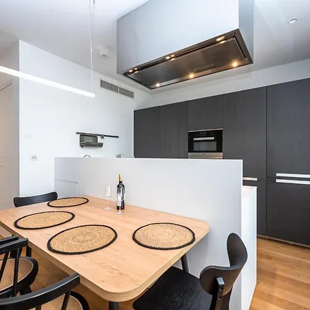 Wishlist Prague Residences - Karlin Free Parking Exterior photo