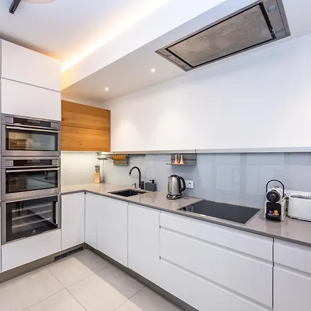 Wishlist Prague Residences - Karlin Free Parking Exterior photo