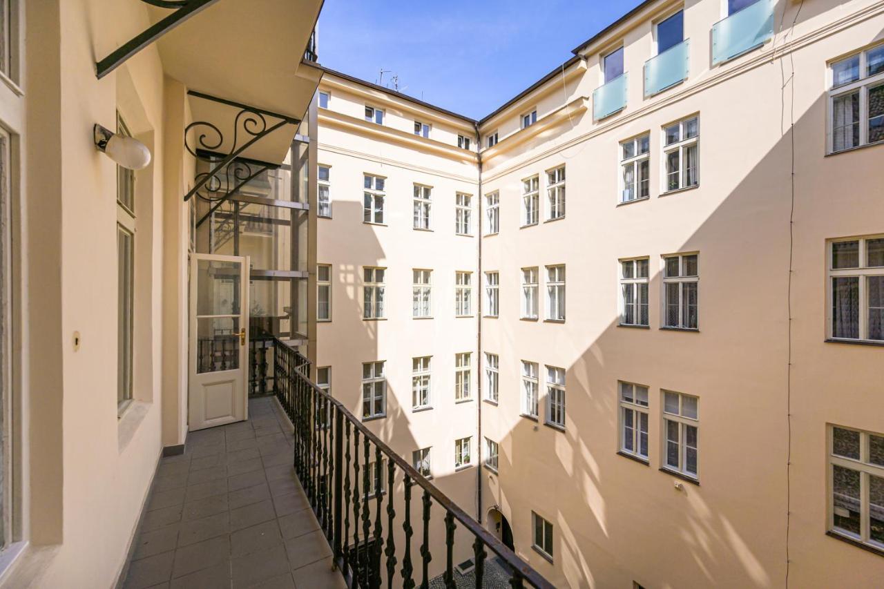 Apartment Wishlist Residences - Karlin Free Parking
